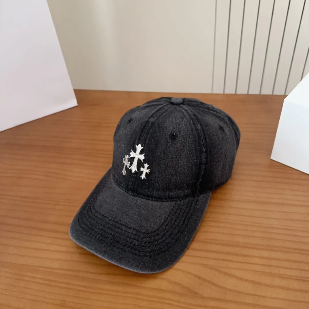 💰60 Chrome Hearts 💓Early spring Korean style fashion retro distressed hole hat wear design versatile baseball cap peaked cap